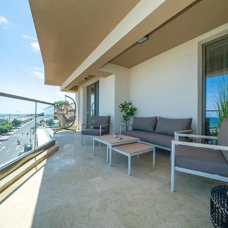 Daria Boutique Hotel *
